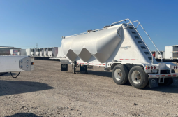 Used 2017 Mac Pneumatic Others Trailers in Converse Texas