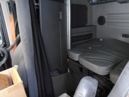 Used 2019 Volvo VNL64T860 Sleeper in Advance North Carolina