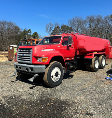 
								Used 1995 Ford FT900F Construction Equipment in Newark New Jersey full									