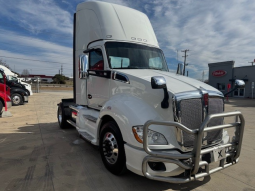 Used 2020 Kenworth T680 Day Cab in Greensboro North Carolina