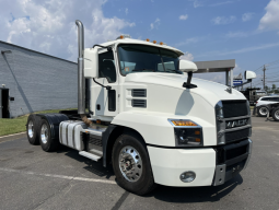 Used 2020 Mack ANTHEM Sleeper in Wrightsville Pennsylvania