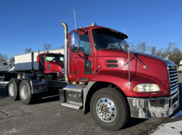 Used 2018 Mack CXU613 Day Cab in Ephrata Pennsylvania