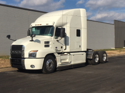 New 2025 Mack AN64T Sleeper in Wrightsville Pensilvania