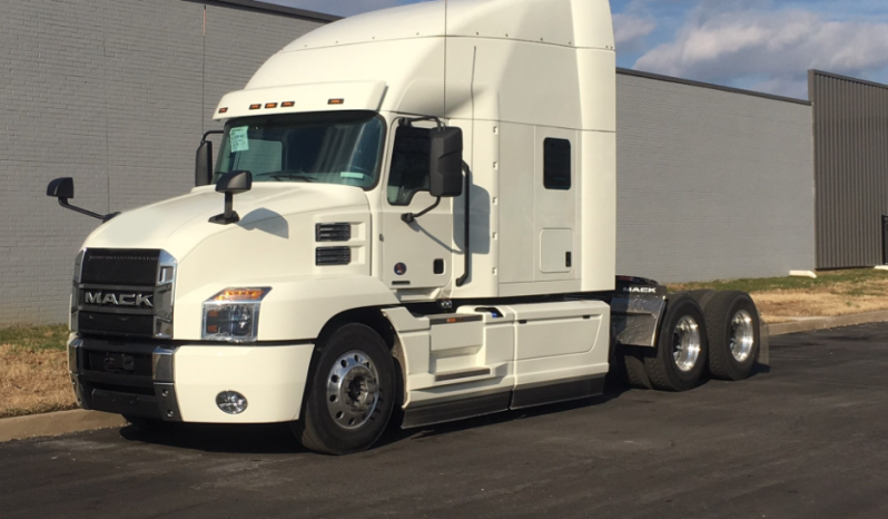 
								New 2025 Mack AN64T Sleeper in Wrightsville Pensilvania full									