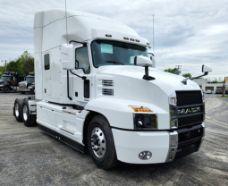 New 2025 Mack ANTHEM Sleeper in Reading Pennsylvania