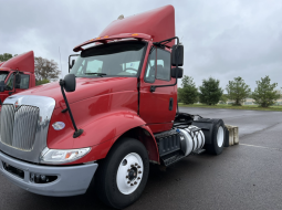 Used 2017 International Prostar Day Cab in SOUDERTON Pennsylvania