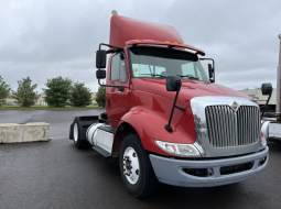 Used 2017 International Prostar Day Cab in SOUDERTON Pennsylvania