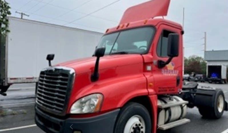 
								Used 2014 Freightliner CASCADIA 125DC Day Cab in Greensboro North Carolina full									