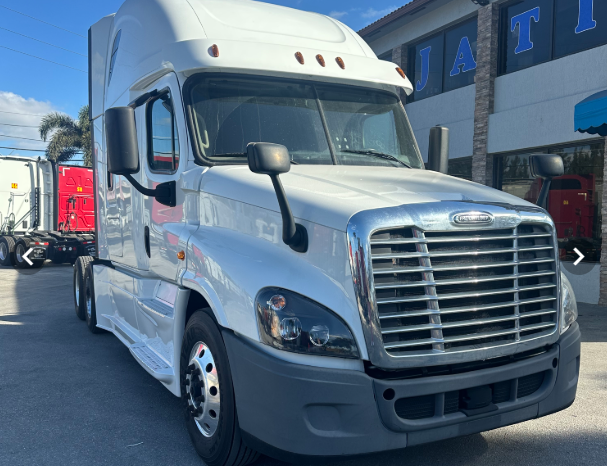 
								Used 2019 Freightliner Cascadia 126 Sleeper in MEDLEY Florida full									