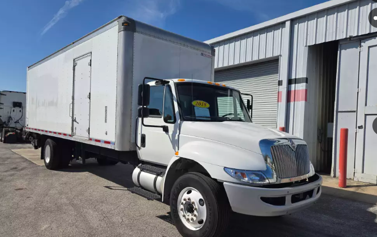
								Used 2018 International 4300 Box Truck in Tampa Florida full									