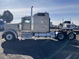 Used 1999 Kenworth W900 Sleeper in Boise Idaho