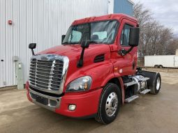 Used 2007 International 8600 Day Cab in Sioux falls South Dakota