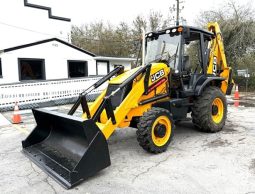 Used 2018 JCB 3CX Construction Equipment in Kissimmee Florida