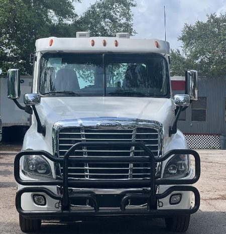 
								Used 2017 Freightliner Cascadia 125 Day Cab in Orlando Florida full									