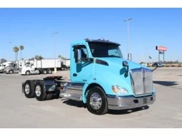 Used 2020 Kenworth T680 Day Cab in Tolleson Arizona