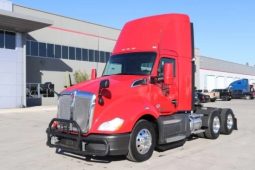 Used 2020 Kenworth T680 Day Cab in Tolleson Arizona