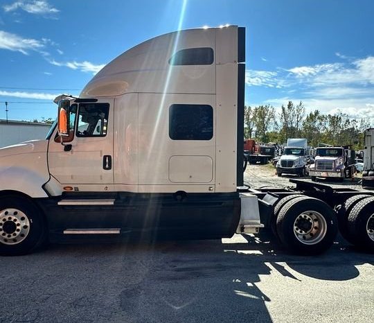 
								Used 2015 International Prostar Sleeper in East Providence Rhode Island full									