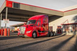New 2025 Kenworth T680 Sleeper in Tucson Arizona