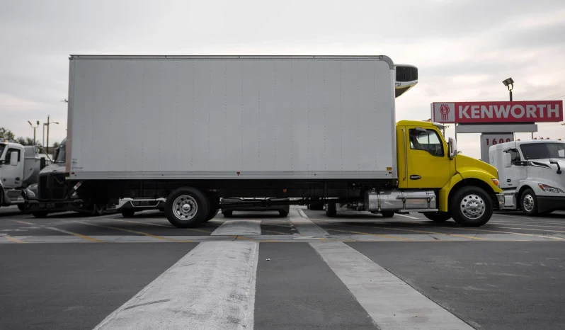 
								New 2025 Kenworth T280 Reefer Truck in Montebello California full									