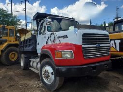 Used 1995 Ford LA9000 Dump Truck in Newark Nueva Jersey