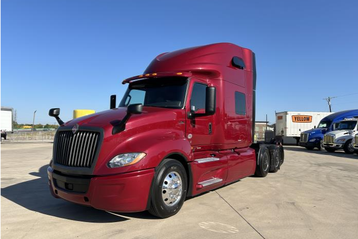 
								Used 2022 International LT625 Sleeper in Irving Texas full									