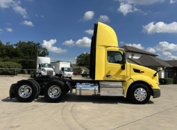 Used 2021 Peterbilt 579 Day Cab in Irving Texas