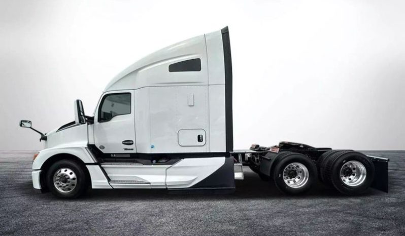 
								Used 2022 Kenworth T600 Sleeper in Miami Florida full									