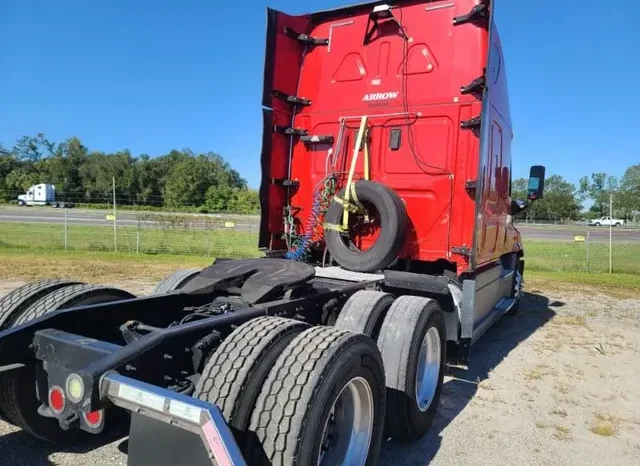 
								Used 2017 Freightliner Cascadia Evolution Sleeper in Troy Illinois full									