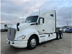 New 2020 Kenworth T680 Sleeper in Irving Indiana