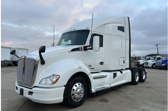 
								New 2020 Kenworth T680 Sleeper in Irving Indiana full									