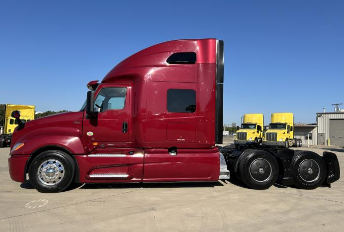 
								Used 2022 International LT625 Sleeper in Irving Texas full									