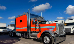 Used 2022 Peterbilt 389 ARI Sleeper in Miami Florida