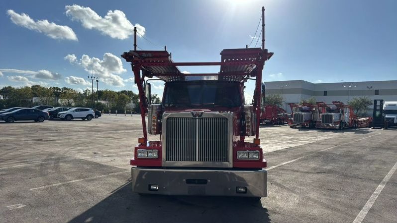 
								Used 2018 Western Star 4900 Car Haulers in Miami Florida full									