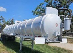 Used 2011 DRAGON 150 BBL Others Trailers in Wilmer Texas