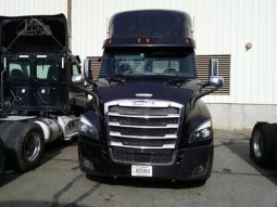 Used 2019 Freightliner CASCADIA 116 Day Cab in Arcadia Wisconsin