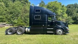 Used 2014 Volvo VNL64T780 Sleeper in Arcadia Wisconsin