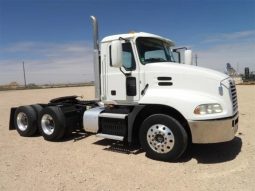 Used 2017 Mack PINNACLE CXU613 Day Cab in Midland Texas