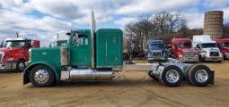 Used 1999 Peterbilt 379 Car Haulers in Hillsboro Wisconsin