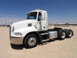 Used 2017 Mack PINNACLE CXU613 Day Cab in Midland Texas