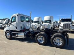 Used 2023 Freightliner CASCADIA 116 Day Cab in Longview Texas
