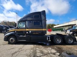 Used 2019 Volvo VNL64T860 Sleeper in Arcadia Wisconsin