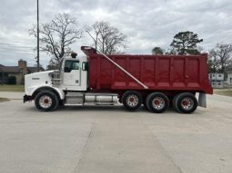 Used 2002 Kenworth T800 Dump Truck in Kingwood Texas