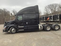 Used 2016 Volvo Sleeper in Arcadia Washington