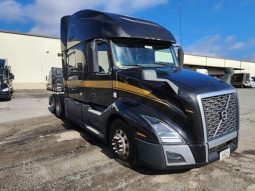 Used 2019 Volvo VNL64T860 Sleeper in Arcadia Wisconsin