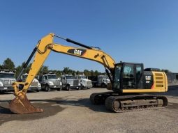 Used 2018 CATERPILLAR 320FL Construction Equipment in Longview Texas