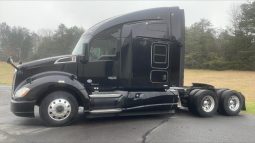 Used 2015 Kenworth T680 Sleeper in Arcadia Wisconsin