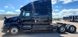 Used 2018 Volvo VNL64T780 Sleeper in Arcadia Wisconsin