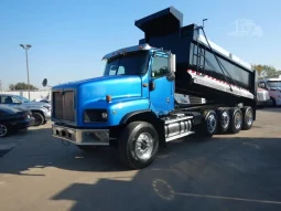 Used 2011 International PAYSTAR 5600 Dump Truck in Houston Texas