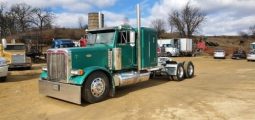 Used 1999 Peterbilt 379 Car Haulers in Hillsboro Wisconsin