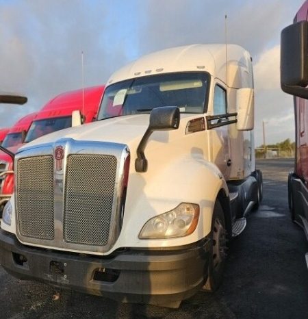 
								Used 2019 Kenworth T680 Sleeper in San Antonio Texas full									